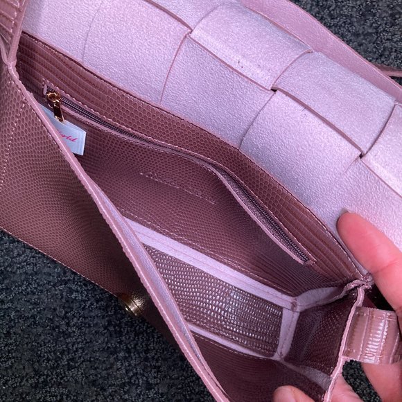 Woven Crossbody Bag - Picture 6 of 11